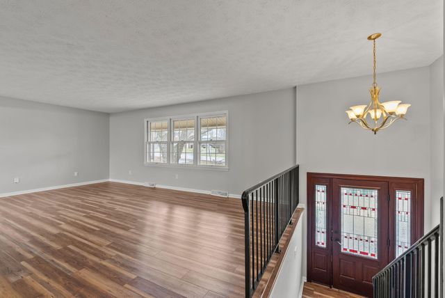 107 Pleasant Ridge Drive, Richmond, KY 40475