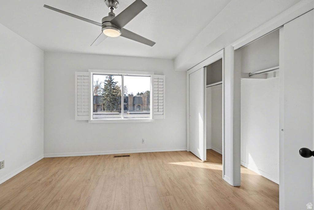 Image 15 of property listing at 4834 S HIGHLAND CIR #410, Holladay, UT 84117