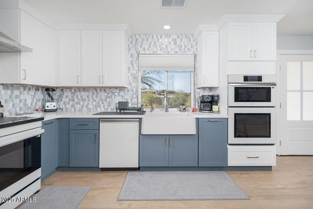 1574 E Dorothy Street, Queen Valley, AZ 85118