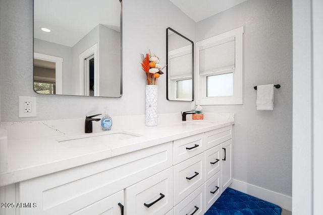 1574 E Dorothy Street, Queen Valley, AZ 85118