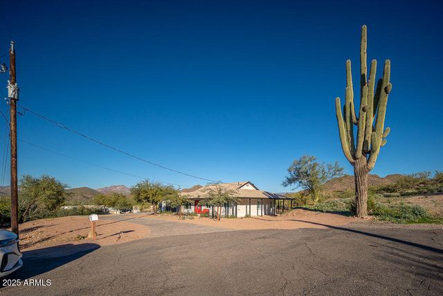 1574 E Dorothy Street, Queen Valley, AZ 85118