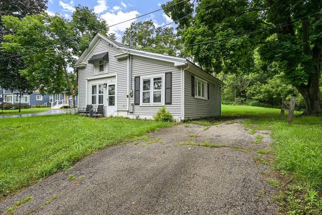14 Hill STREET, Williams Bay, WI 53191