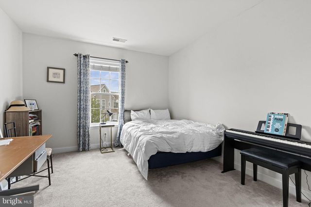 778 FAWN LN, Hummelstown, PA 17036