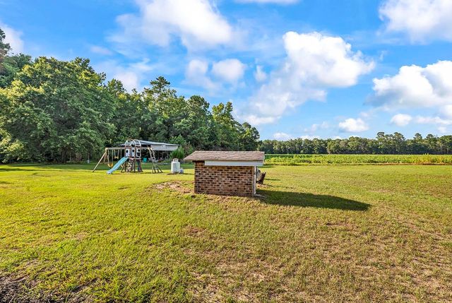2153 Grainger Rd., Aynor, SC 29511
