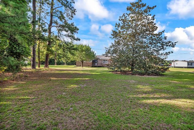 2153 Grainger Rd., Aynor, SC 29511