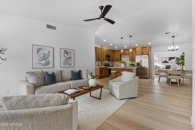 7402 E HALIFAX Circle, Mesa, AZ 85207