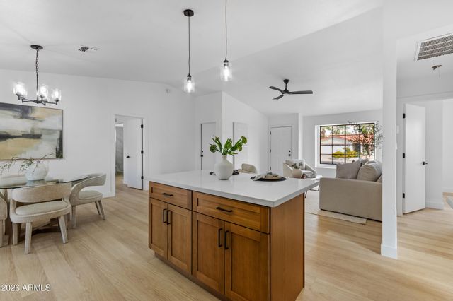 7402 E HALIFAX Circle, Mesa, AZ 85207