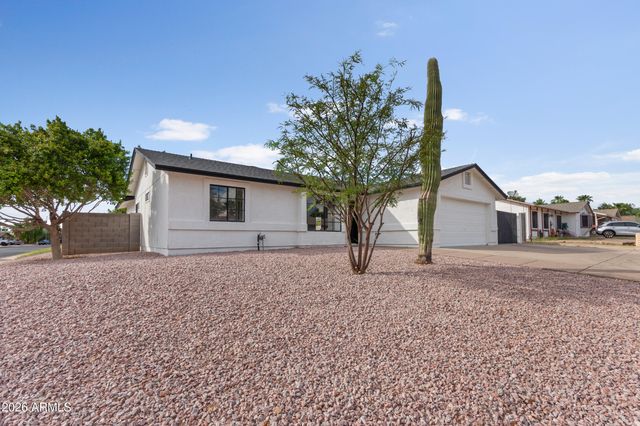 7402 E HALIFAX Circle, Mesa, AZ 85207