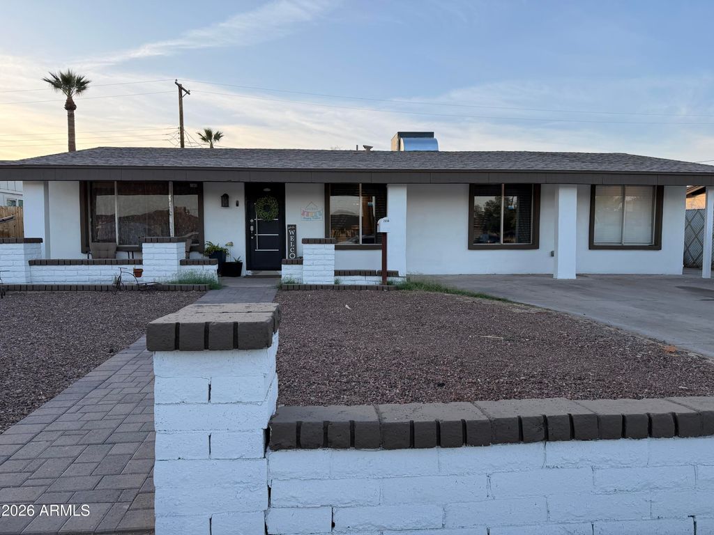 2656 N 48TH Lane, Phoenix, AZ 85035
