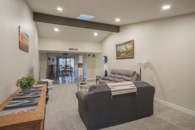 287 Leisure World, Mesa, AZ 85206