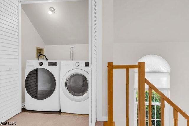 235 Mcauliffe Ct, Franklin Twp., NJ 08873