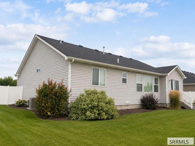 3891 Baldwin Avenue, Idaho Falls, ID 83401