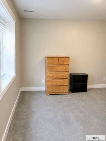 3891 Baldwin Avenue, Idaho Falls, ID 83401