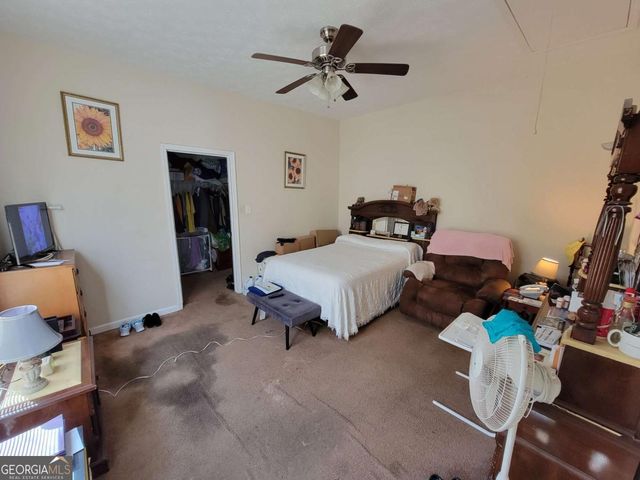 11 Spruce Street, Porterdale, GA 30014