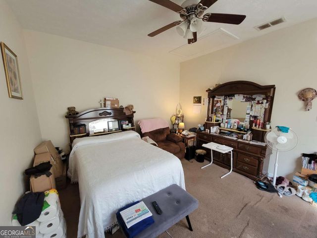 11 Spruce Street, Porterdale, GA 30014