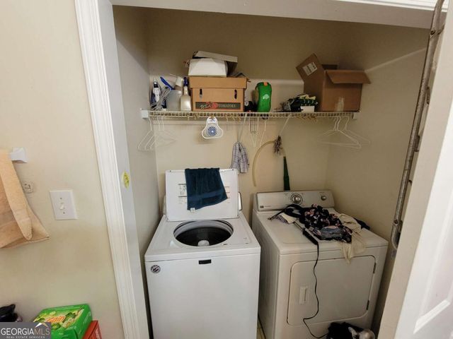 11 Spruce Street, Porterdale, GA 30014