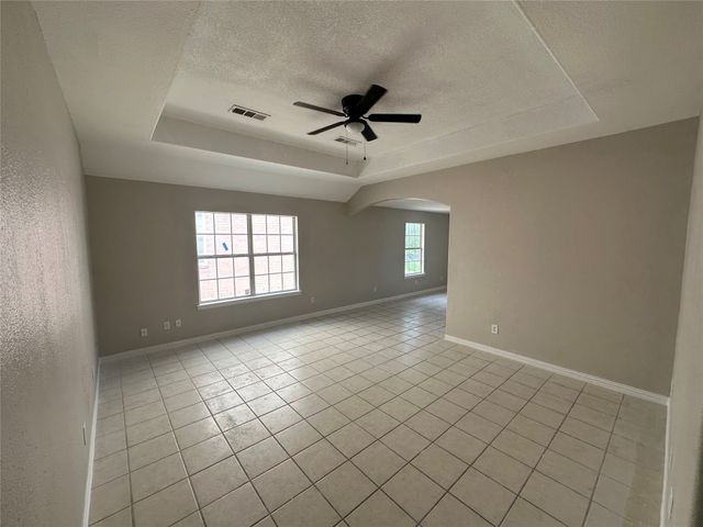 1160 S Belt Line Road, Dallas, TX 75253