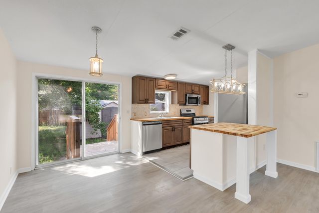 244 Paschel Avenue, Mary Esther, FL 32569