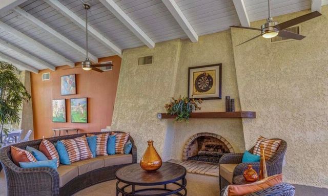 2160 S Palm Canyon Drive 7, Palm Springs, CA 92264