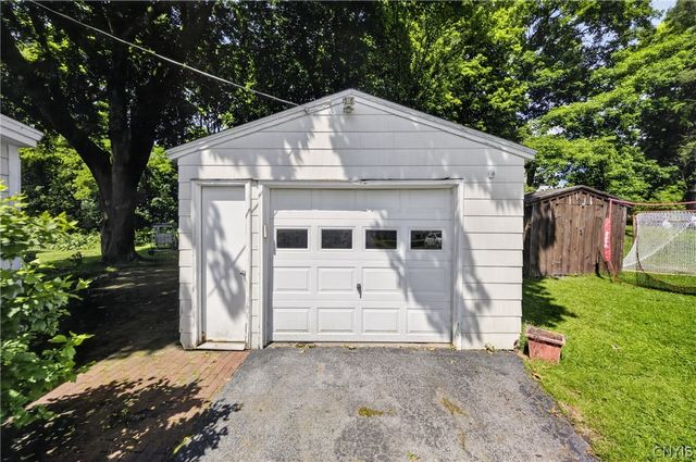 220 Windemere Road, Geddes, NY 13219
