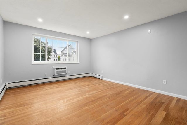 15 Staples Avenue 31, Everett, MA 02149