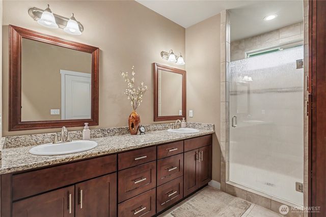 2911 Fenmoor Lane SE, Olympia, WA 98501