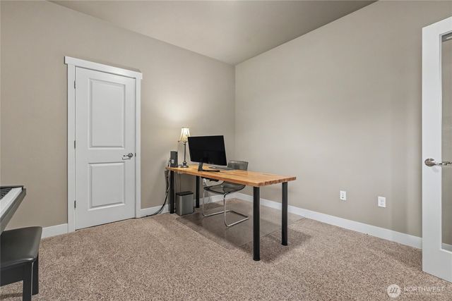 2911 Fenmoor Lane SE, Olympia, WA 98501