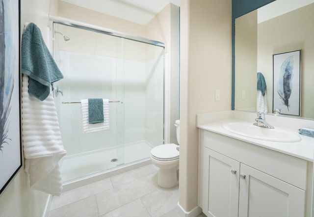 1103 Bellawood Dr, Galt, CA 95632