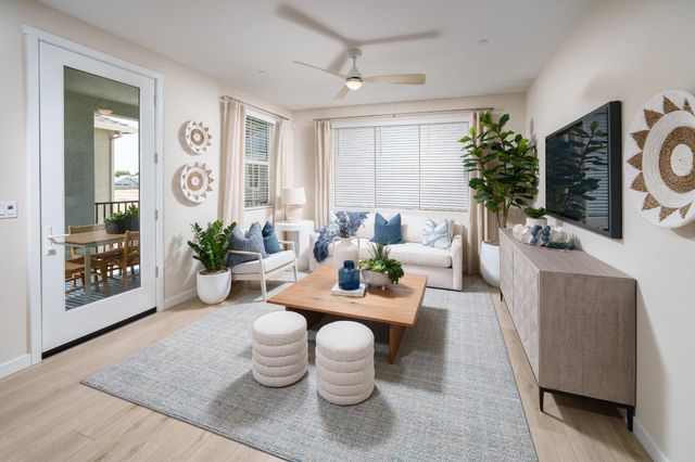 1103 Bellawood Dr, Galt, CA 95632