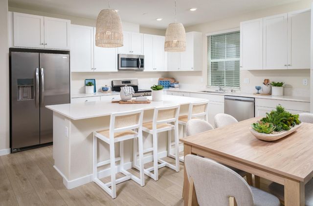 1103 Bellawood Dr, Galt, CA 95632