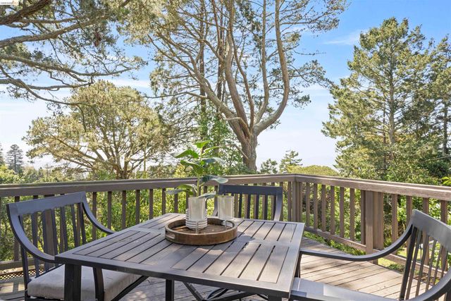 1170 Sterling Ave, Berkeley, CA 94708