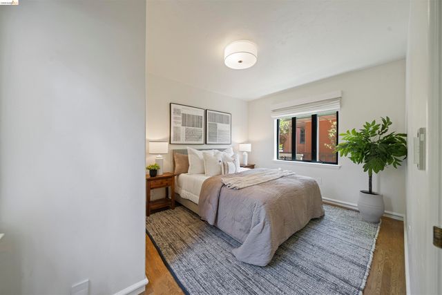 1170 Sterling Ave, Berkeley, CA 94708