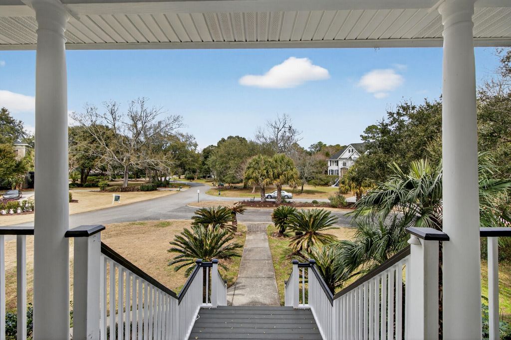 Image 10 of property listing at 3983 Gift Boulevard, Johns Island, SC 29455
