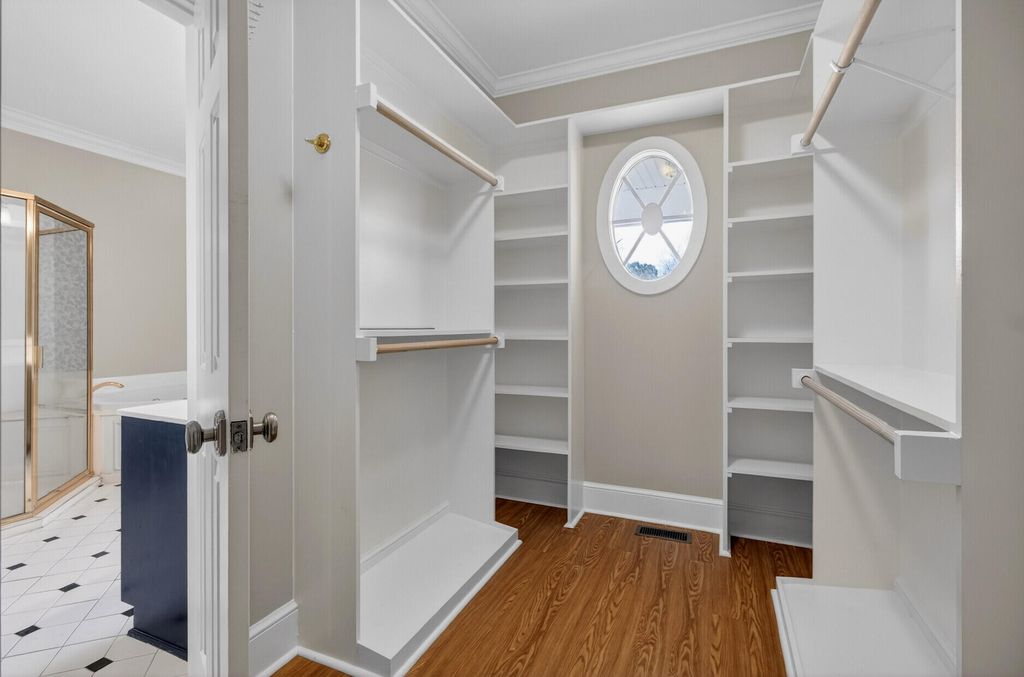 Image 27 of property listing at 3983 Gift Boulevard, Johns Island, SC 29455