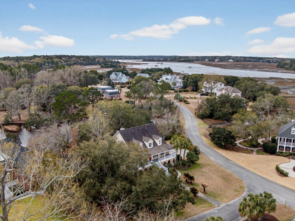 Image 39 of property listing at 3983 Gift Boulevard, Johns Island, SC 29455