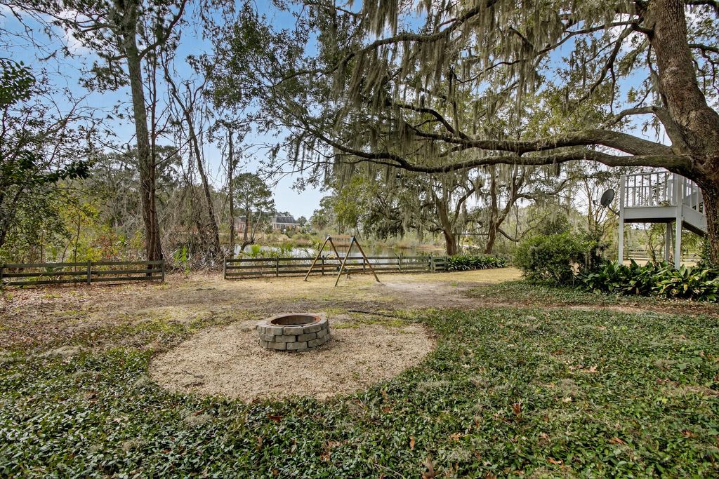 Image 50 of property listing at 3983 Gift Boulevard, Johns Island, SC 29455