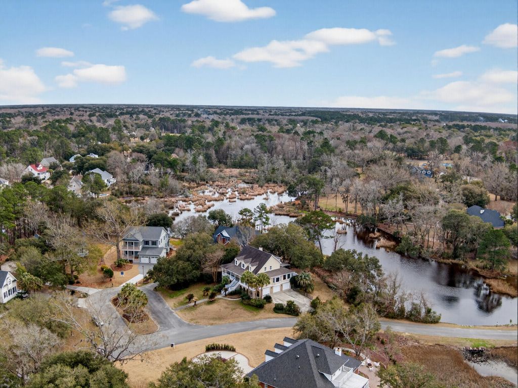 Image 62 of property listing at 3983 Gift Boulevard, Johns Island, SC 29455