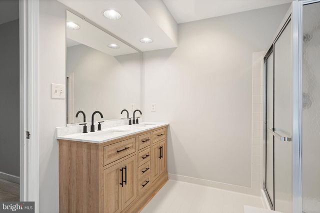 15153 STILLFIELD PL, Centreville, VA 20120