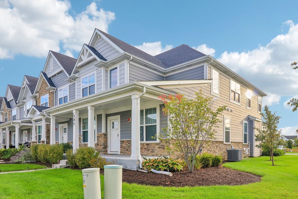 285 Didier Court, Buffalo Grove, IL 60089 — photo 2