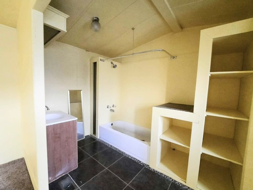 901 S Washington Street 24, Butte, MT 59701 photo 11