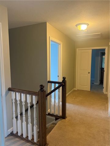 305 Garden Ct, Richland, PA 15044