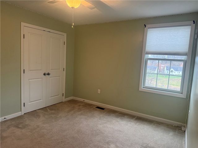 305 Garden Ct, Richland, PA 15044