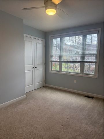 305 Garden Ct, Richland, PA 15044