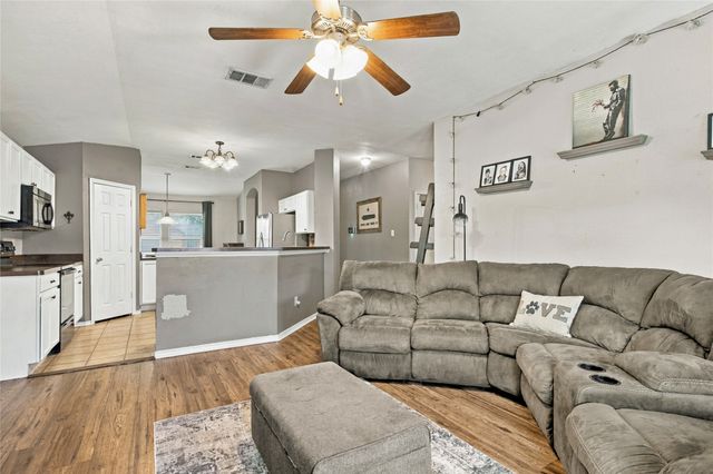 1709 White Mountain Way, Princeton, TX 75407