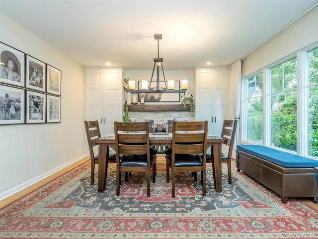 7 Cedar Lane, Glen Head, NY 11545