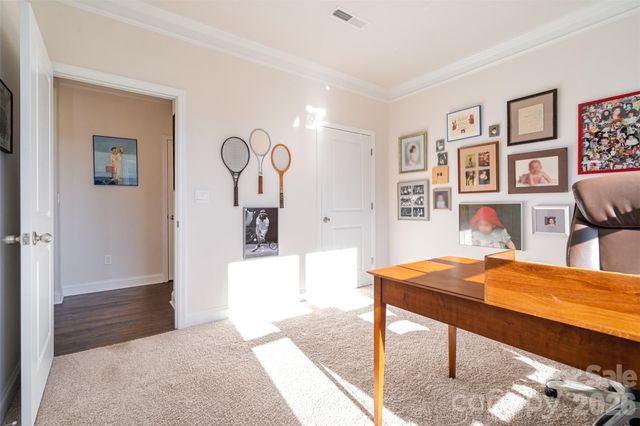 5043 Antebellum Drive, Iron Station, NC 28080