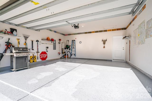 5043 Antebellum Drive, Iron Station, NC 28080