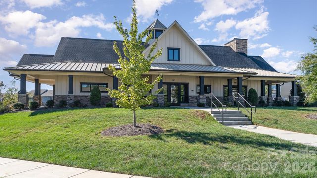 5043 Antebellum Drive, Iron Station, NC 28080