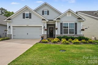 5043 Antebellum Drive, Iron Station, NC 28080
