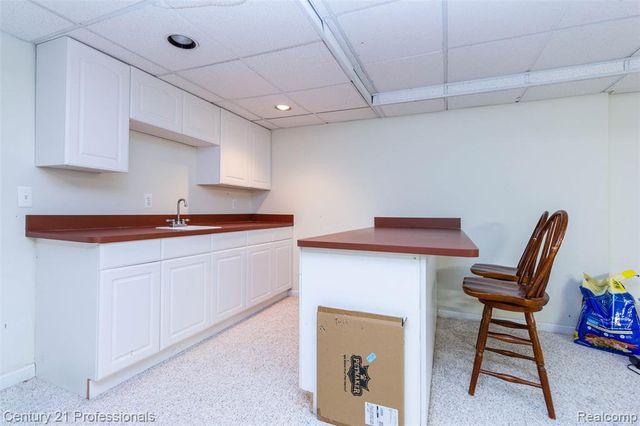 2004 Twin Sun Circle, Commerce Twp, MI 48390